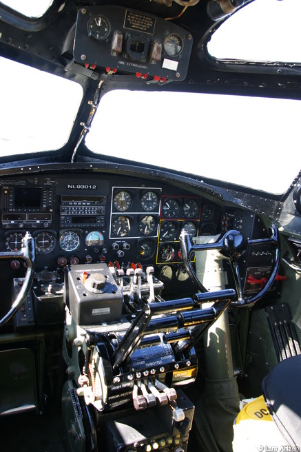 B17 Cockpit