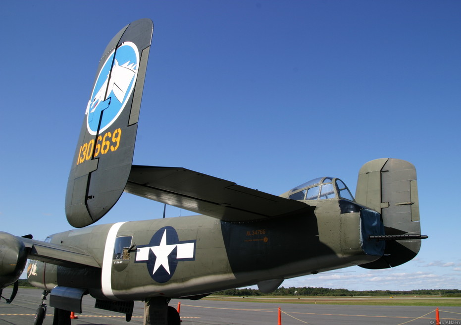 B25 Tail