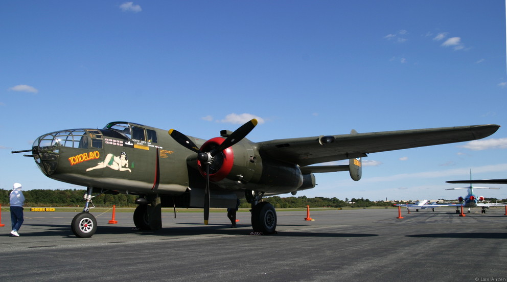 B25